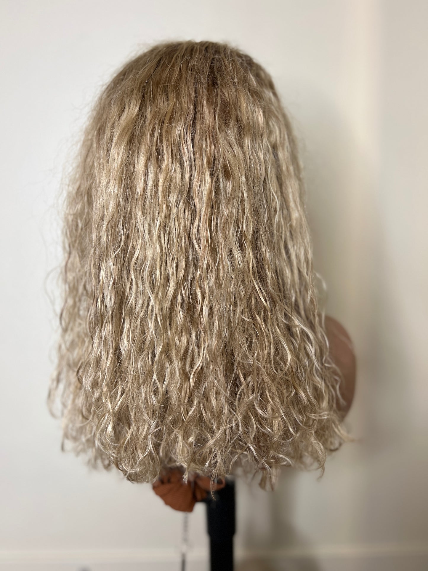 Blonde highlight front lace wig
